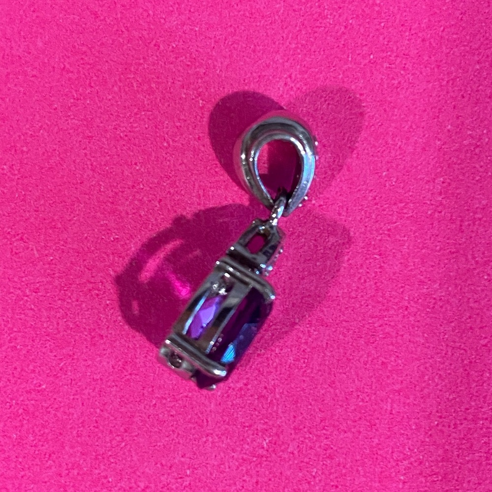 Elegant Blue Topaz 3 Earrings 2 Pendants and 1 Amethyst Pendant Gemstone Jewelry - Picture 9 of 14